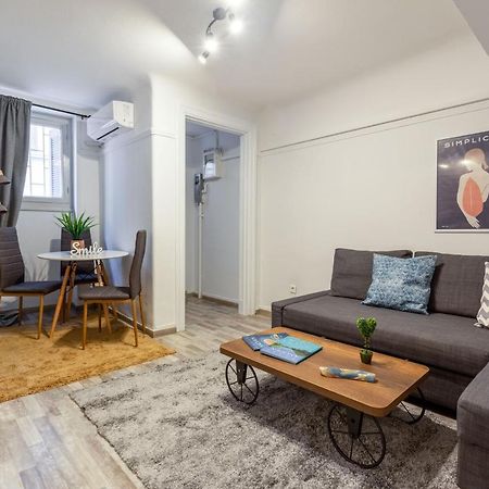 Central Apartment In The Heart Of Historic Center 아테네 외부 사진