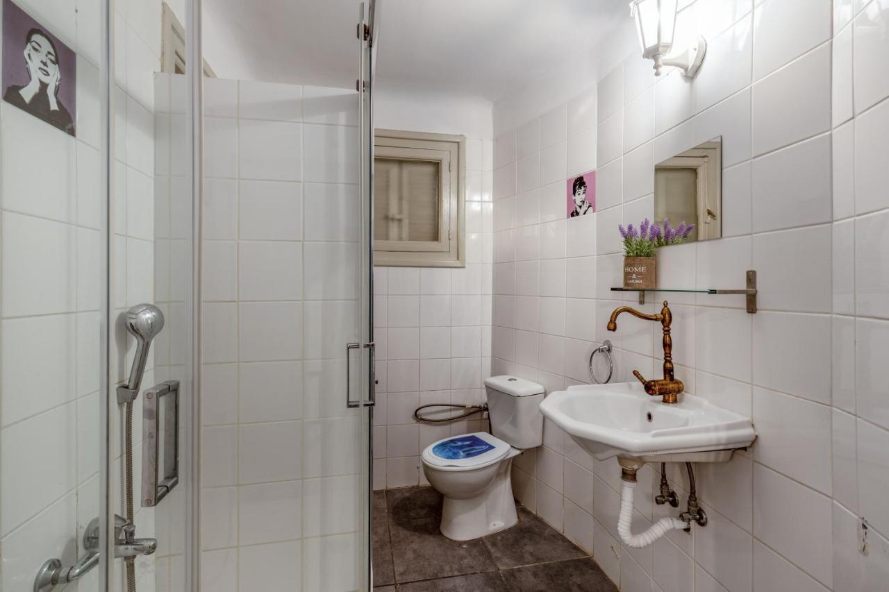 Central Apartment In The Heart Of Historic Center 아테네 외부 사진